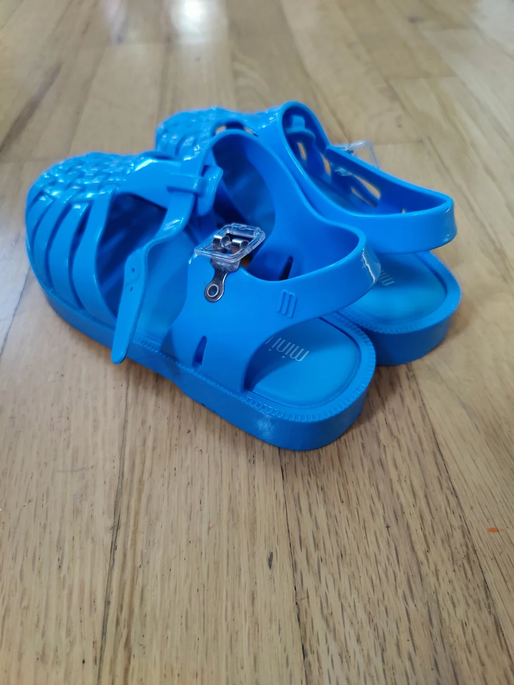 Mini Melissa glossy blue